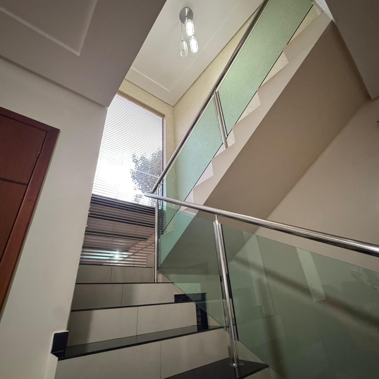 Casa de 2 pisos en Sinuelo